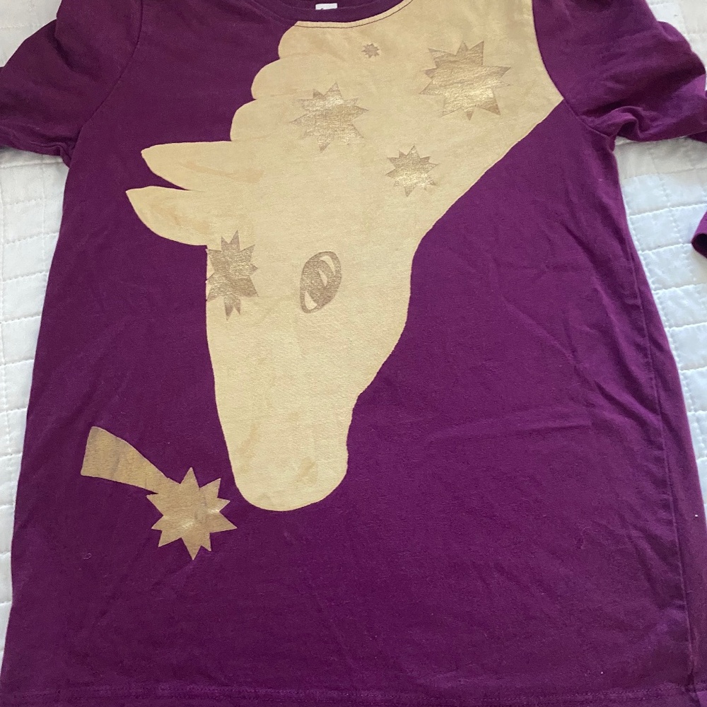Golden Horse Graphic Tee